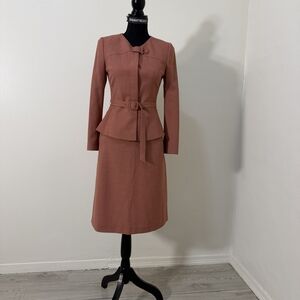 Cleopatre II x May 10 Vietnamese Designer Suit Set –Rust Red/Rust/Terracotta